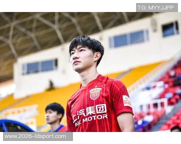 柏杨因红牌停赛将缺席明年亚冠精英附加赛引发关注