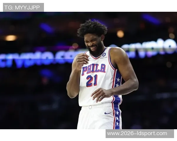 恩比德渴望训练但右膝酸痛纳斯表示将遵循医生建议调整恢复计划 恩比德渴望训练但右膝酸痛纳斯表示将遵循医生建议调整恢复计划